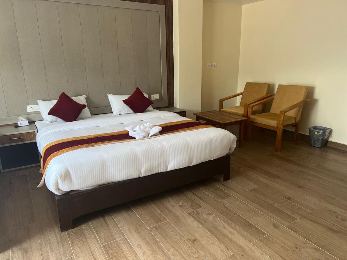 Hotel Murano Pokhara Dış mekan fotoğraf