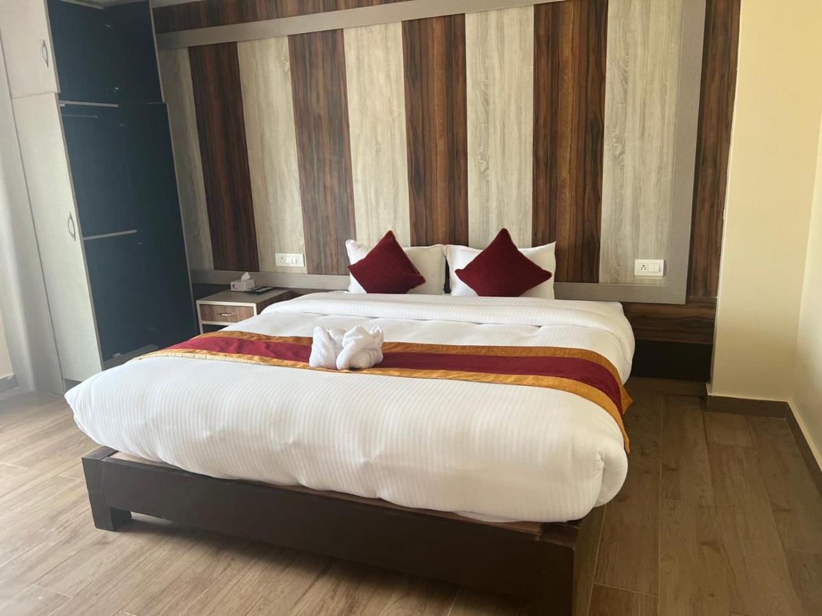 Hotel Murano Pokhara Dış mekan fotoğraf