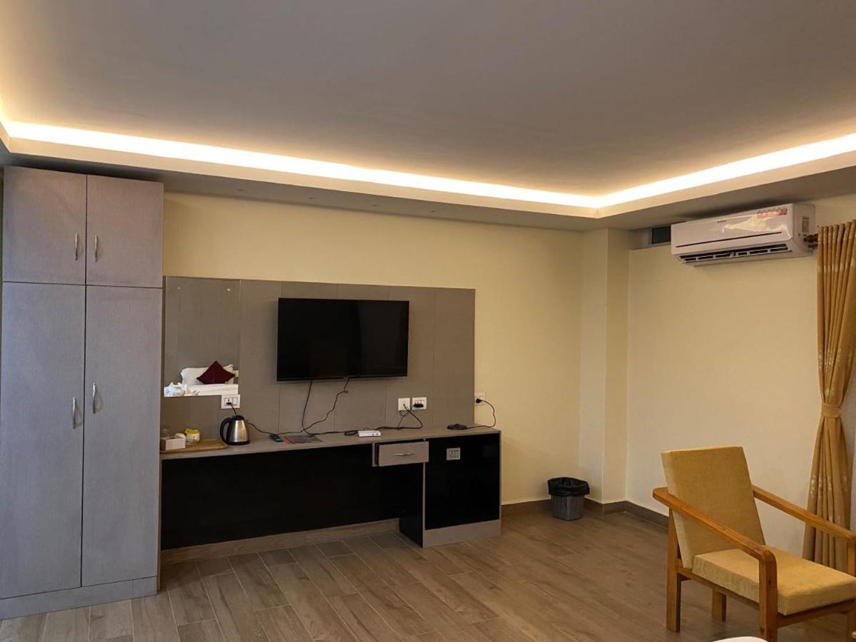 Hotel Murano Pokhara Dış mekan fotoğraf