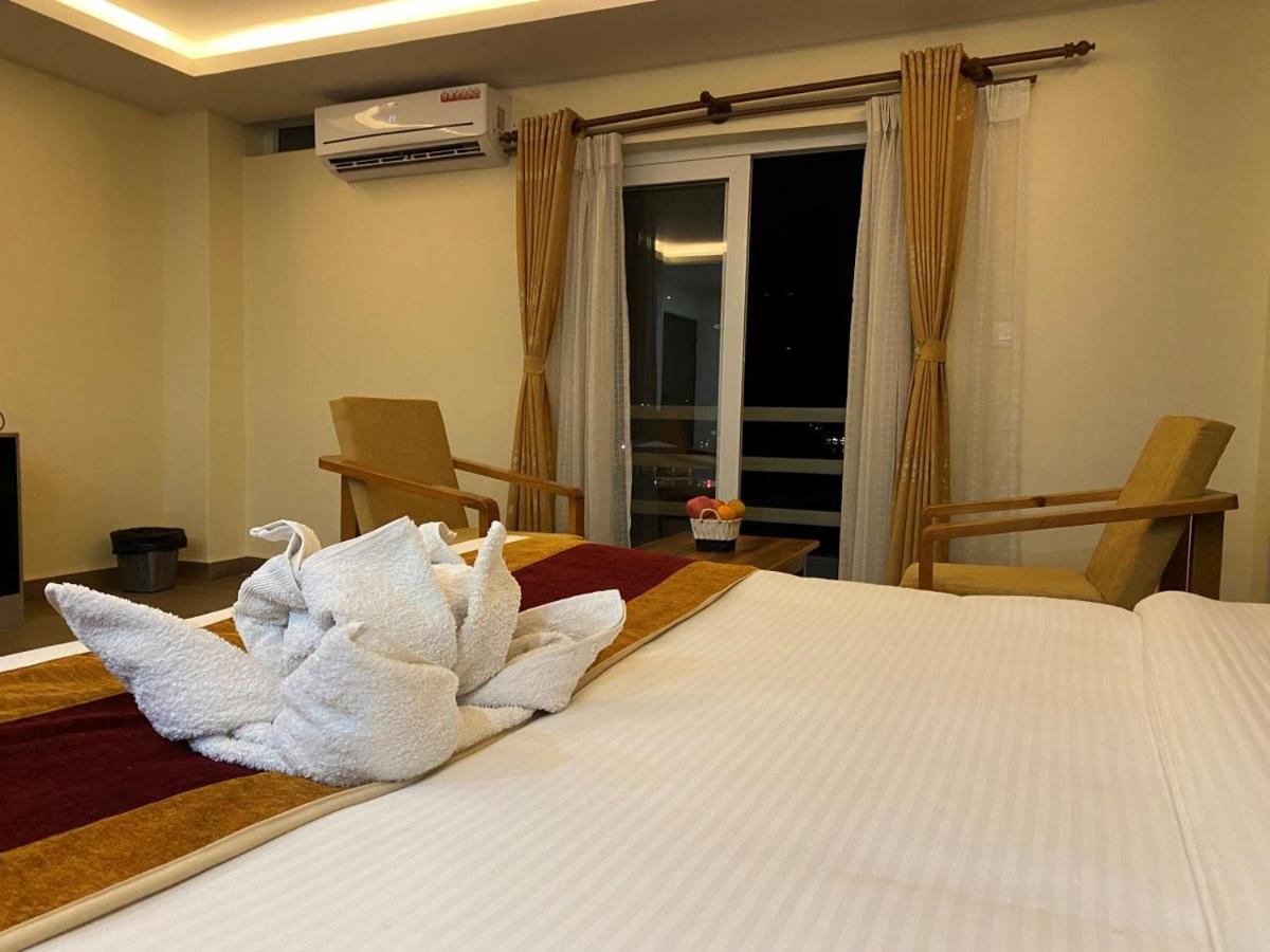 Hotel Murano Pokhara Dış mekan fotoğraf