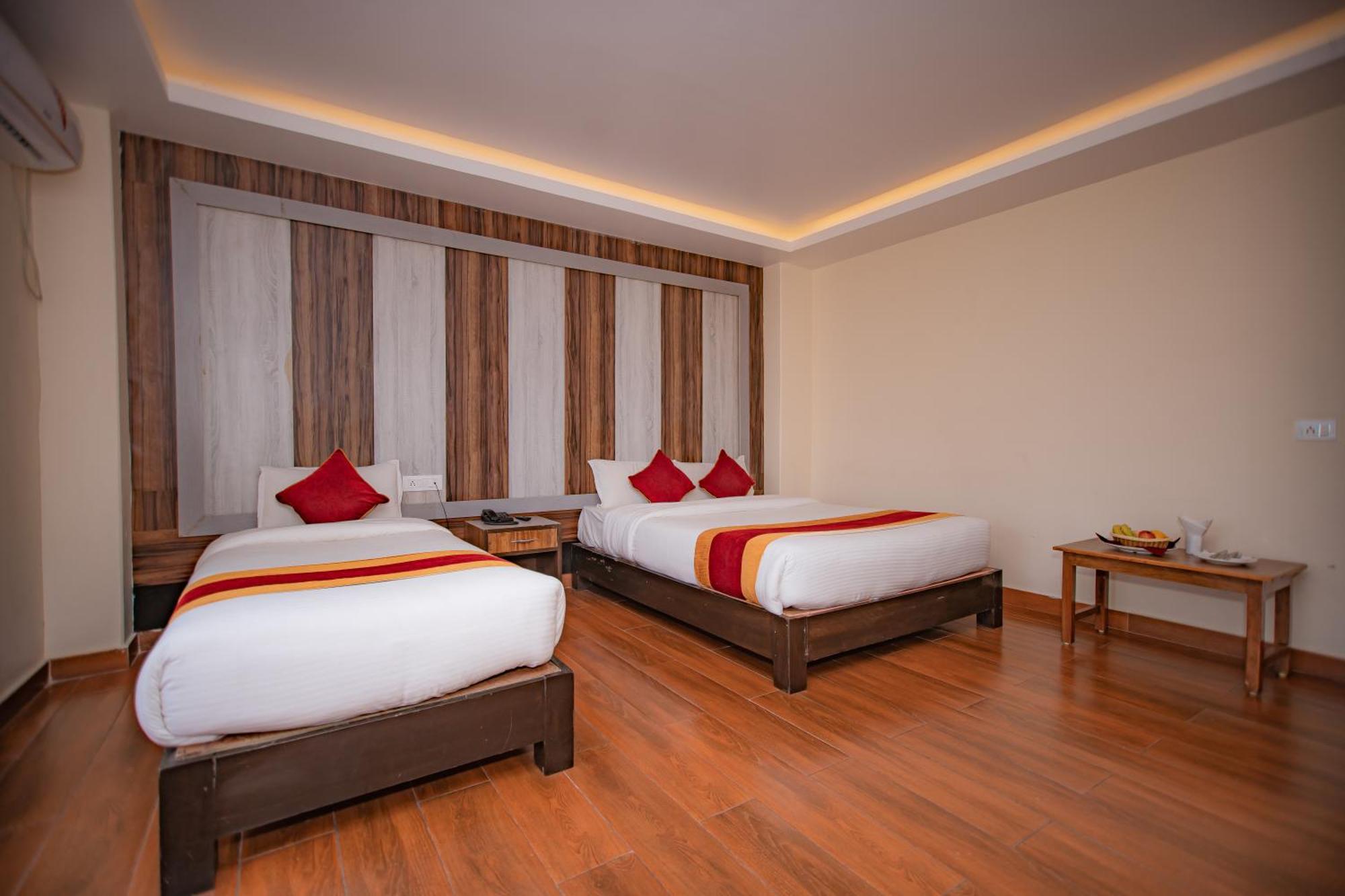 Hotel Murano Pokhara Dış mekan fotoğraf